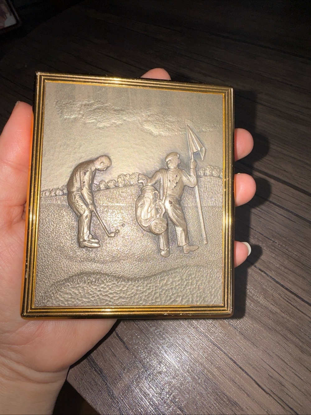 Pearl Gold Tone Golf Themed Compact/Accessory Case 3D case vintage